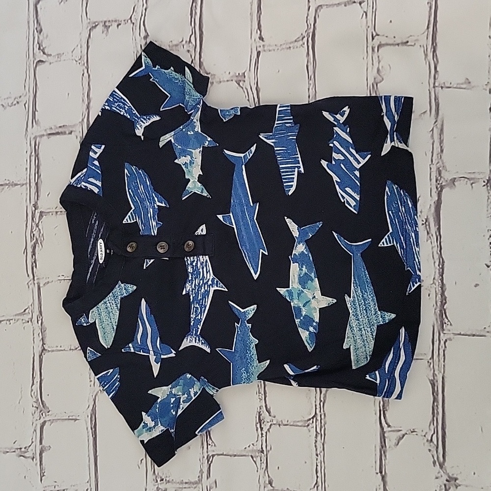 Shark Henley 🦈